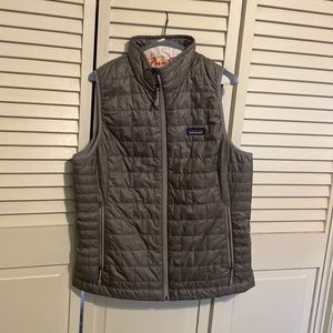 Patagonia silver/grey womens nano puff vest